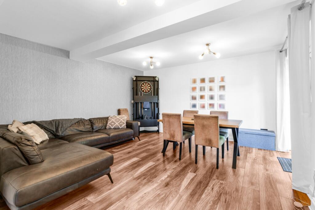 Additional image 9 of Blackthorn Road, Welwyn Garden City, Hertfordshire, AL7