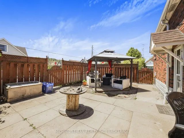 Additional image 37 of 89 Cameron Ave