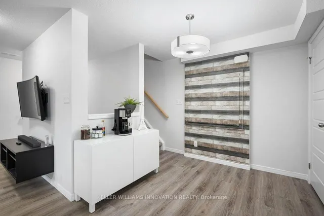 Additional image 11 of 1989 Ottawa St Unit 24B