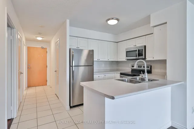 Additional image 11 of 4968 Yonge St Unit 2706