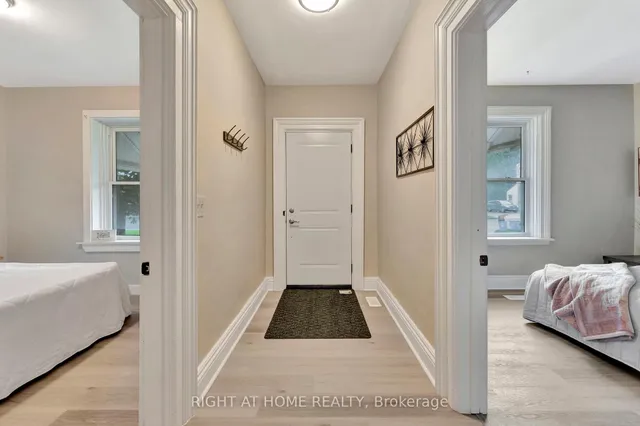 房产图片 2 - 加拿大汉密尔顿市Upper Wellington街462号