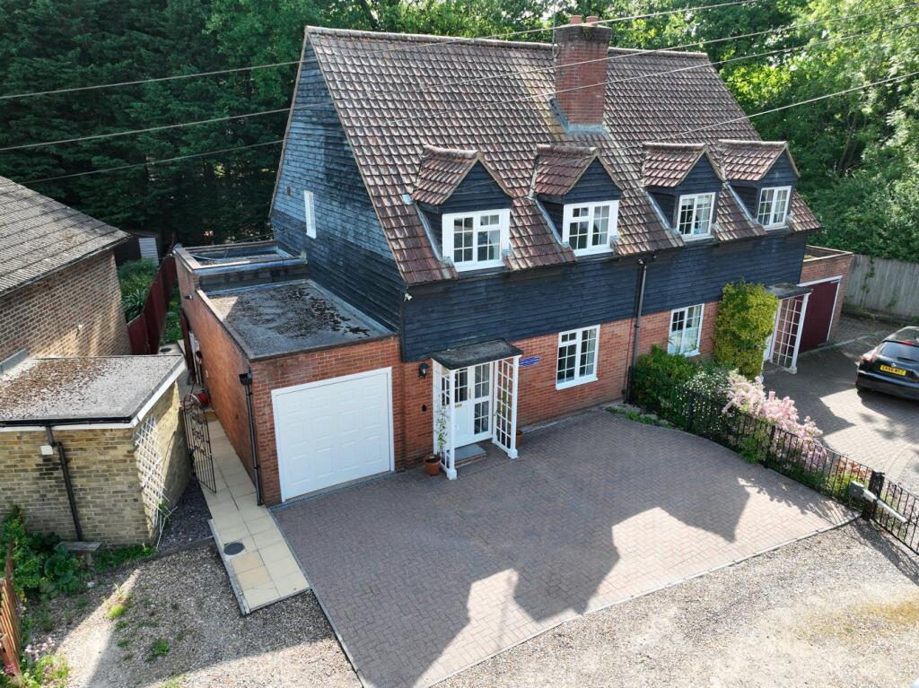 Additional image 12 of Blakemere Road, Welwyn Garden City, AL8