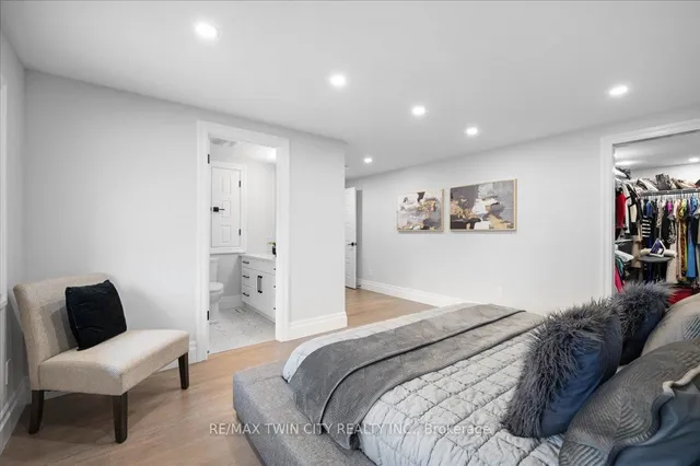 Additional image 17 of 162 Greenbrook Dr