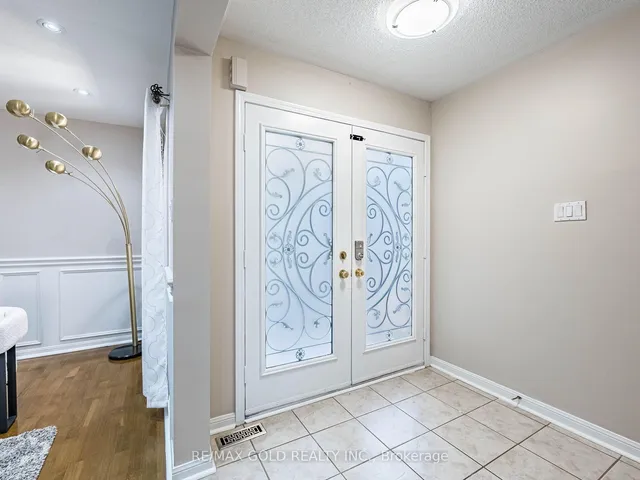 Additional image 4 of 35 Garibaldi Dr