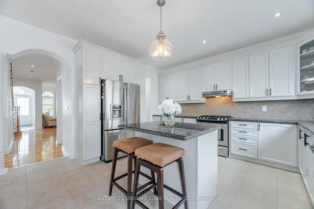 Additional image 13 of 34 Royal Links Circ