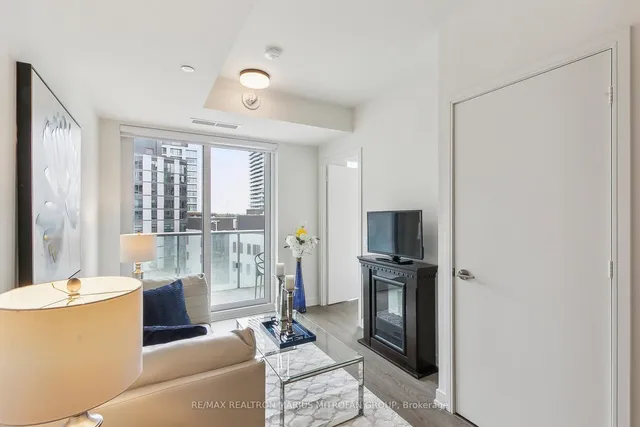 Additional image 31 of 425 Front St Unit 715