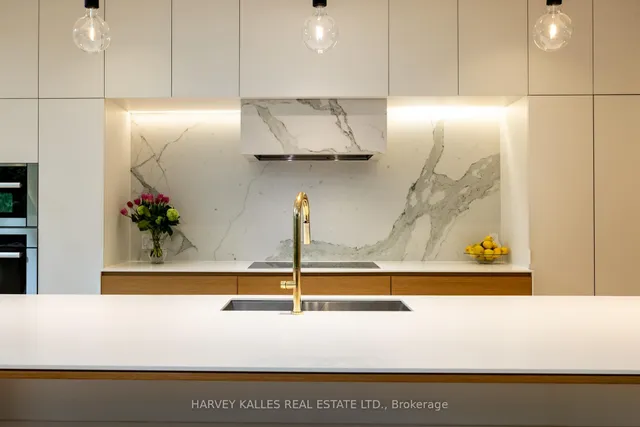 Additional image 20 of 12 Tetbury Cres