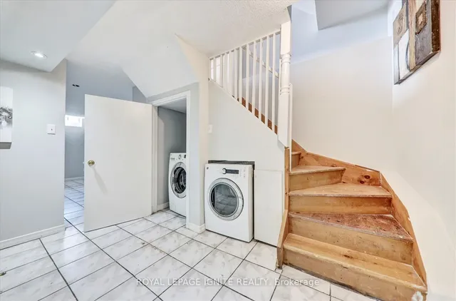 Additional image 24 of 14 Nostalgia Crt