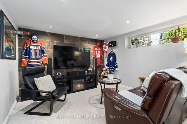 Additional image 27 of 7 Brenda Ave