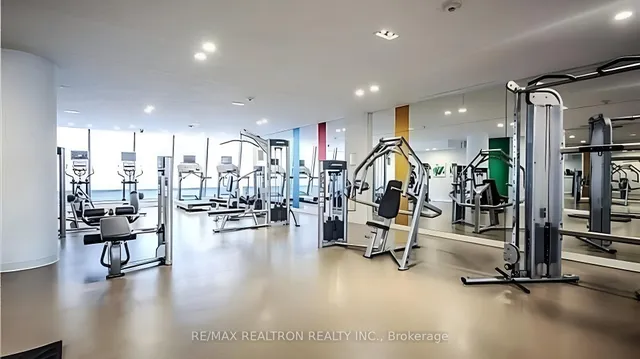 Additional image 33 of 832 Bay St Unit 4109