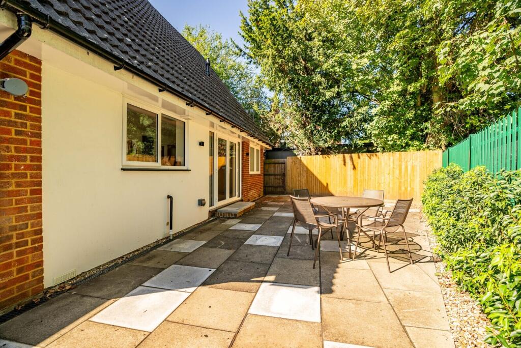 Additional image 15 of Tennyson Road, Harpenden, Hertfordshire, AL5