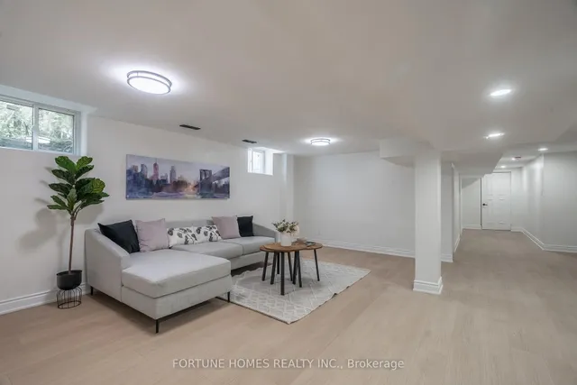 Additional image 37 of 31 Ortona Dr