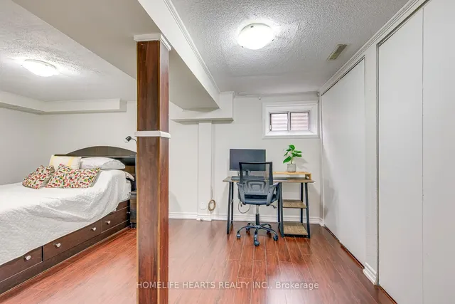 Additional image 30 of 14 Craigleigh Cres Unit 14