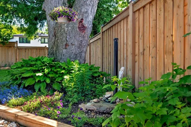 Additional image 47 of 627 Mullin Way