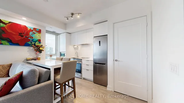 房产图片 16 - 70 Annie Craig Dr 单元 2703