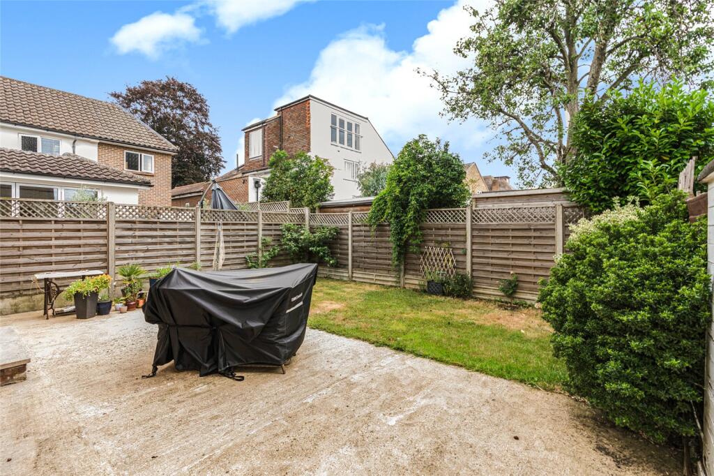 Additional image 13 of Tippendell Lane, St. Albans, Hertfordshire, AL2