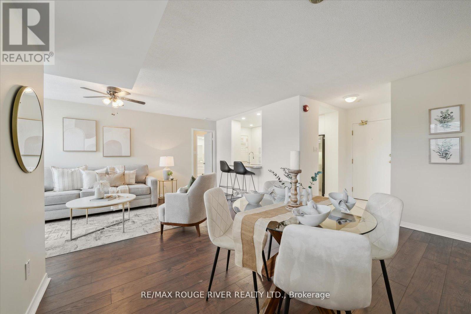 Property image for 210 - 30 WILSON STREET|Markham (Old Markham Village), Ontario L3P1N1
