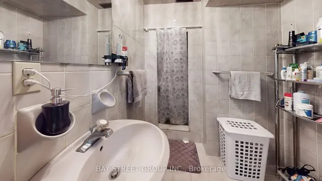 Additional image 41 of 119 Derrydown Rd