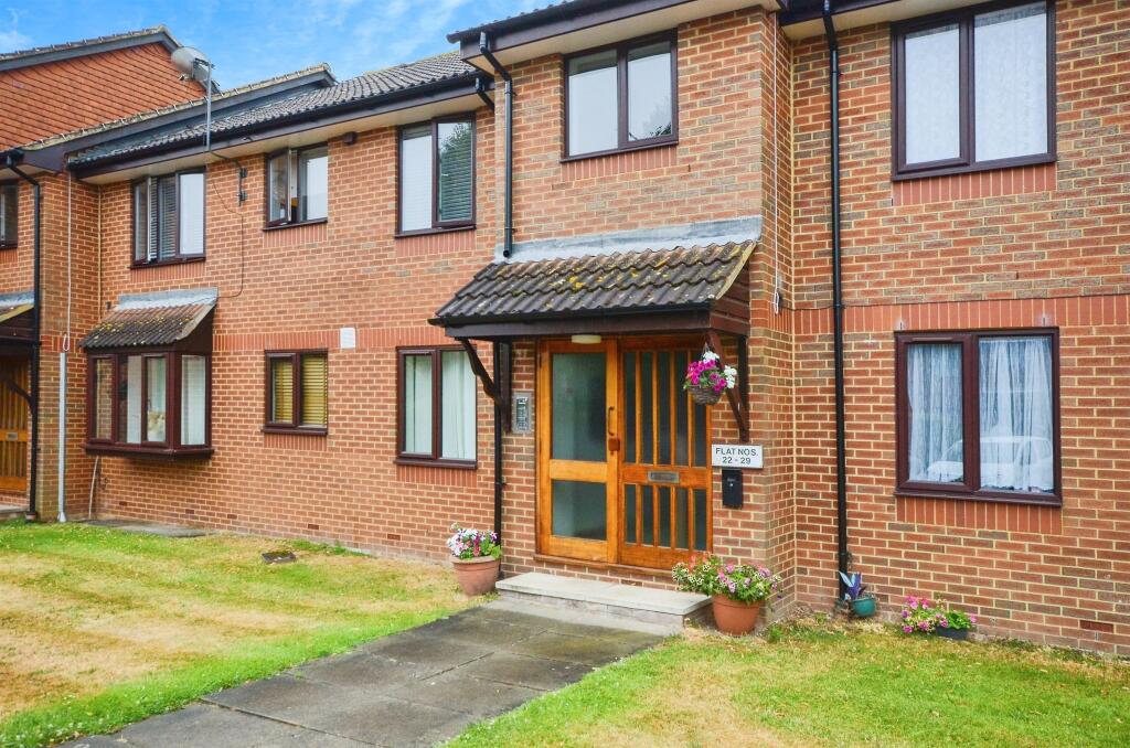 Additional image 10 of Broadlake Close, London Colney, St. Albans