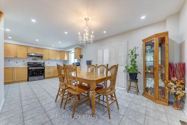 Additional image 13 of 7 Glacier Cres