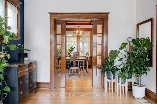 Additional image 10 of 176 Sherman Ave