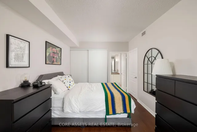 Additional image 16 of 168 King St Unit 614