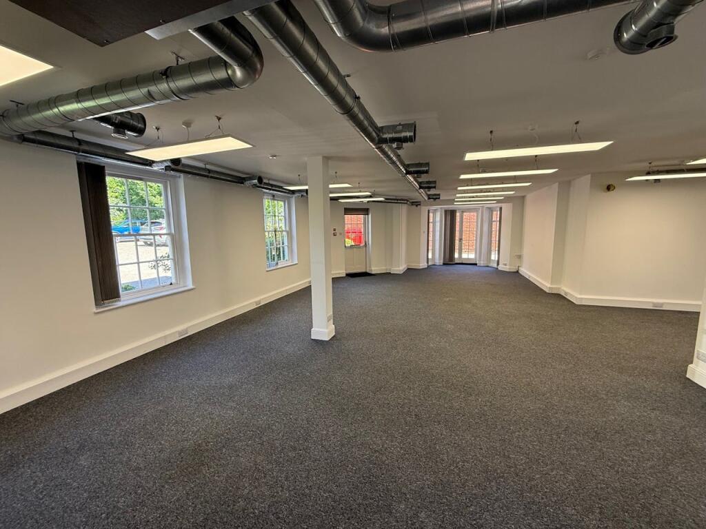 Additional image 7 of 10 Parkway, Welwyn Garden City, AL8 6HG