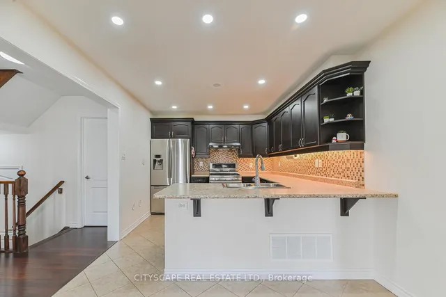 Additional image 11 of 553 Pharo Pt