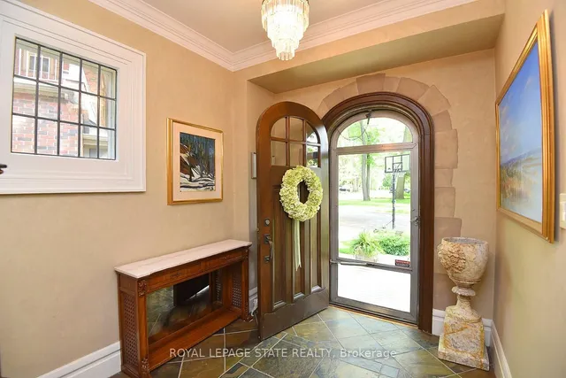 Additional image 8 of 11 Oak Knoll Dr