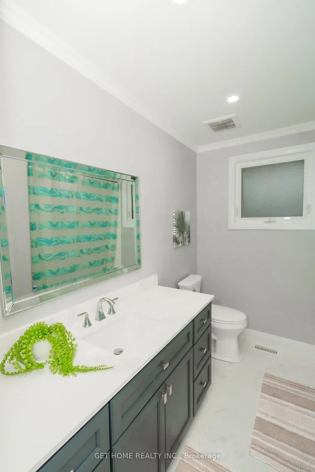 Additional image 22 of 111 AUBREY Ave