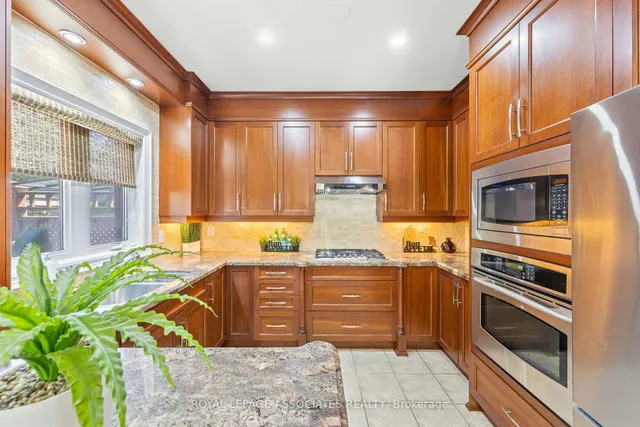 Additional image 18 of 13 Laurentide Cres
