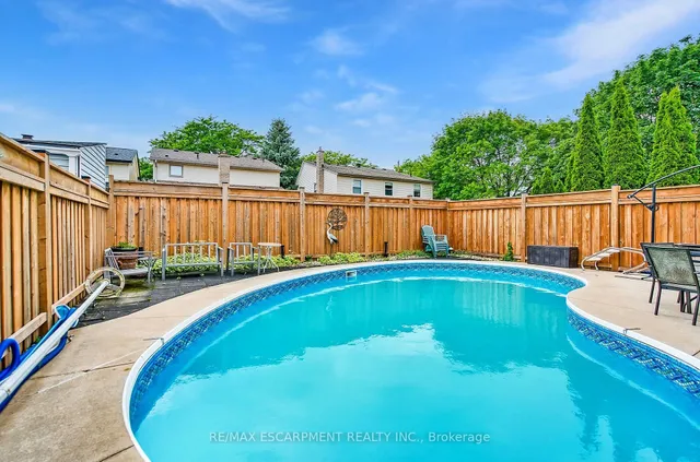 Additional image 43 of 27 Dalton Cres