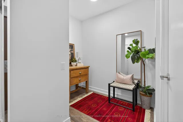 Additional image 23 of 39 Roehampton Ave Unit 408