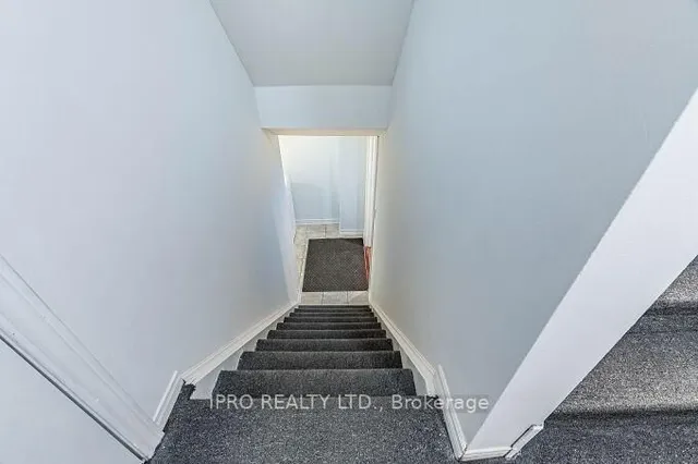 Additional image 34 of 631 Rossellini Dr