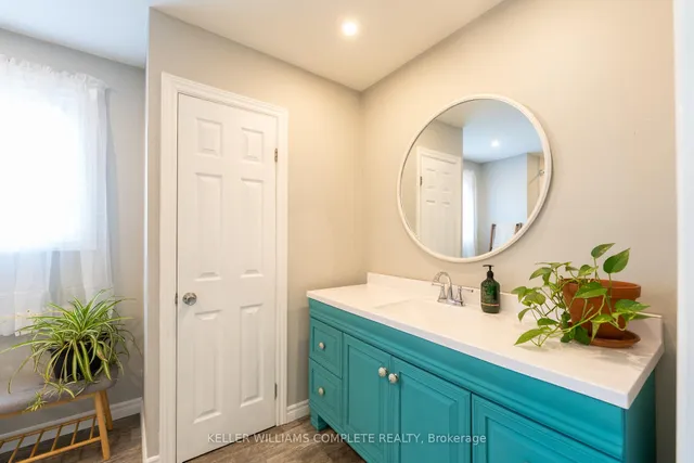 房产图片 18 - 12 Sutton Crt