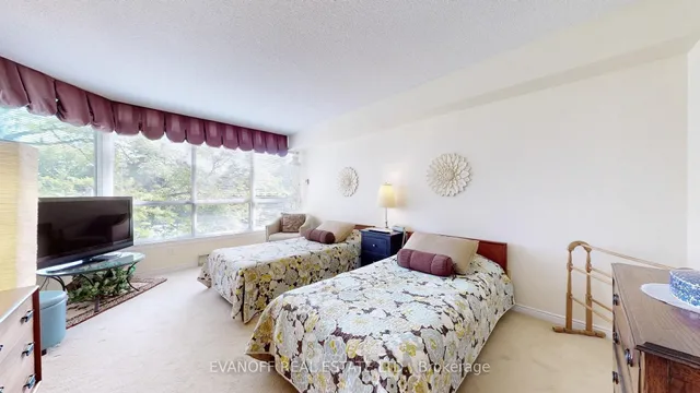 Additional image 21 of 10 Guildwood Pkwy Unit 225