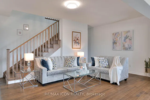 Additional image 12 of 22 Saxony St