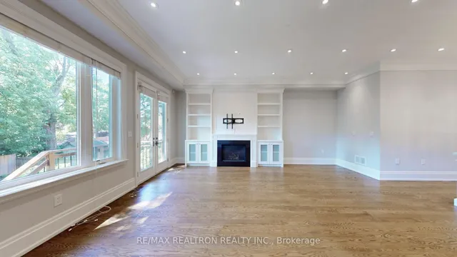 Additional image 10 of 71 Deloraine Ave