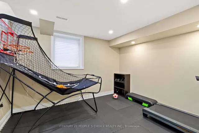 房产图片 45 - 240 Etheridge Ave