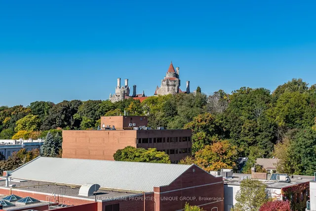 Additional image 36 of 380 Macpherson Ave Unit 209