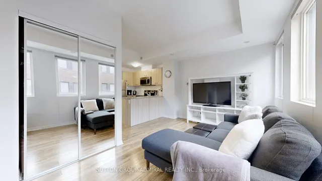 Additional image 10 of 873 Wilson Ave Unit 17