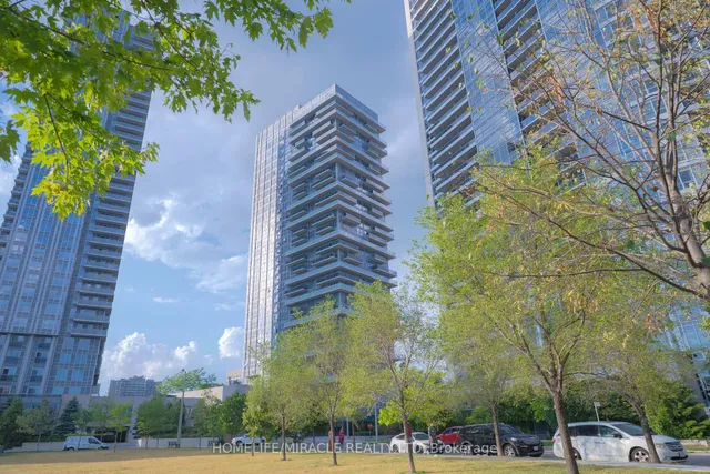 Additional image 29 of 225 Village Green Sq Unit 1708