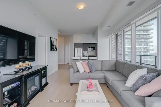 Additional image 26 of 20 Shore breeze Ave Unit 1807