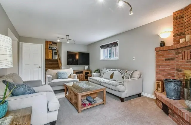 Additional image 40 of 69 Lanark Cres