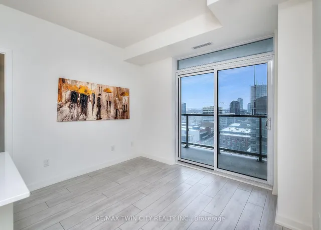 Additional image 21 of 55 Duke St Unit 1201