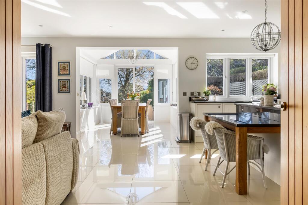 Additional image 6 of Georges Wood Road, Brookmans Park