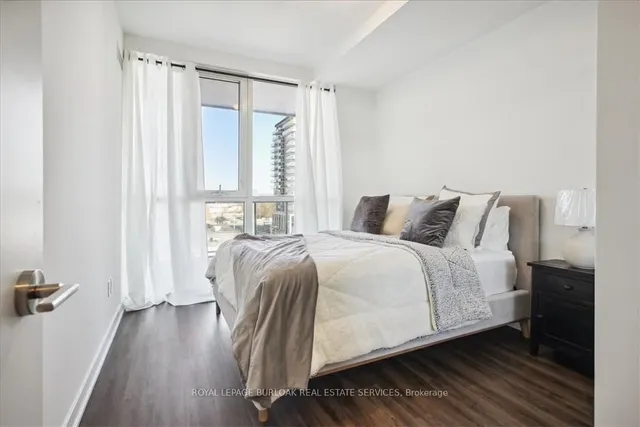 Additional image 16 of 2007 James St Unit 508