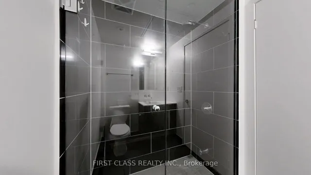 Additional image 27 of 100 Harbour St Unit 1210