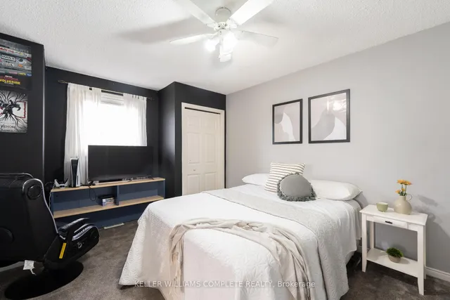 房产图片 19 - 12 Sutton Crt