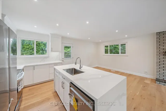 Additional image 13 of 521 Grand Blvd